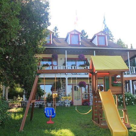 Motel Des Pays D'En Haut Val-David Ngoại thất bức ảnh