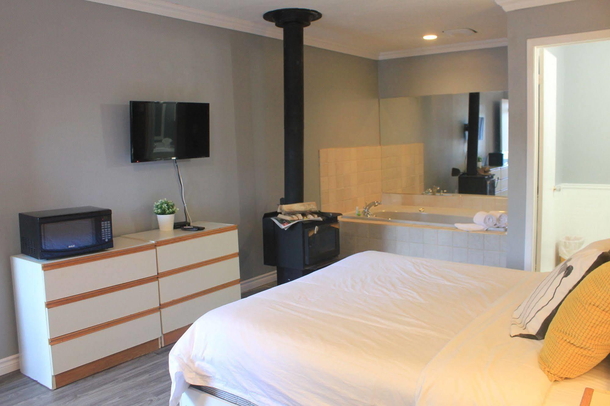 Motel Des Pays D'En Haut Val-David Ngoại thất bức ảnh