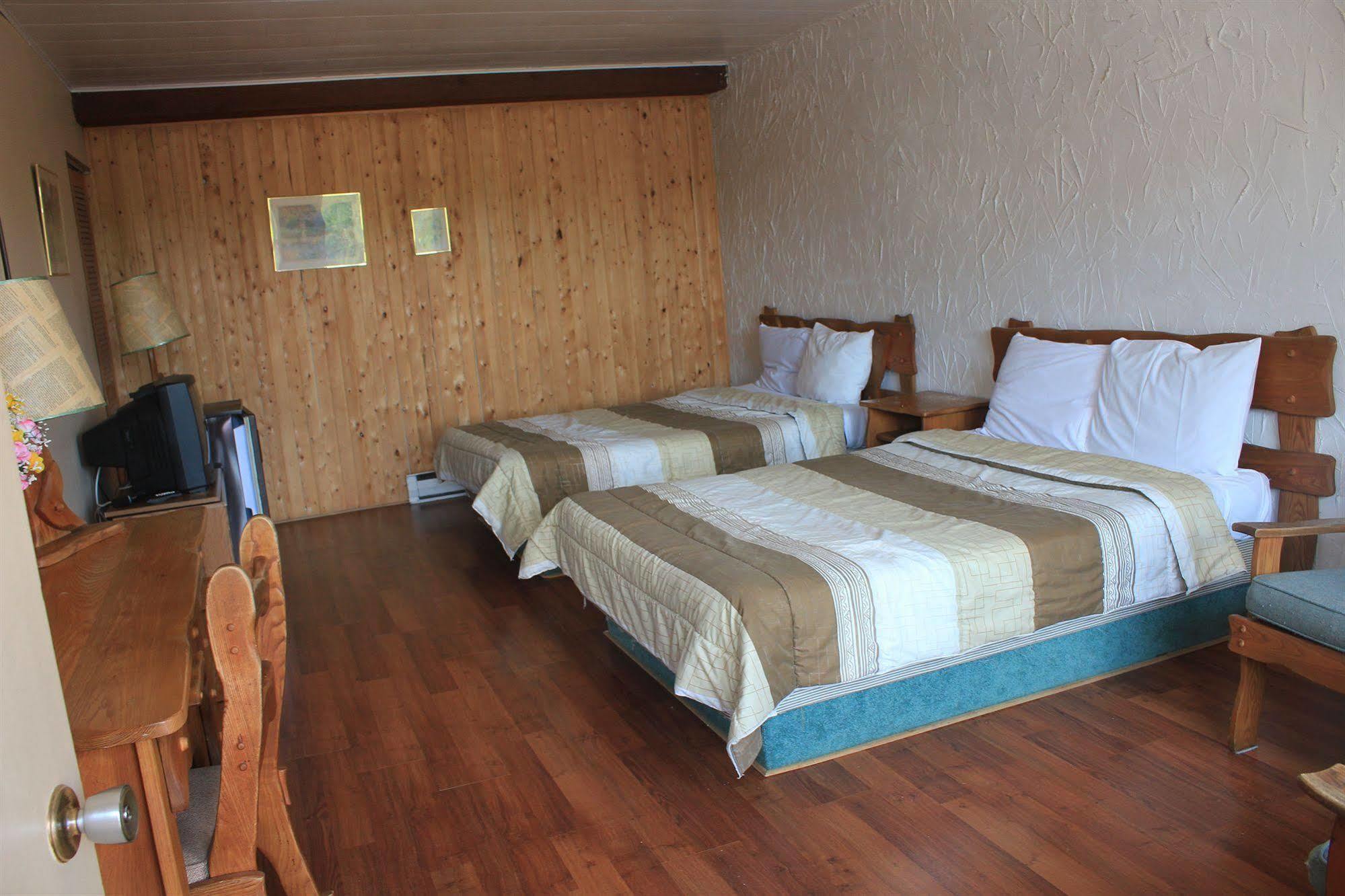 Motel Des Pays D'En Haut Val-David Ngoại thất bức ảnh